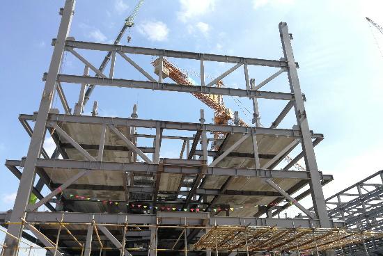 Nagtapok nga mga Bilanggo | Pasiuna sa abante nga hamtong ug magamit nga bag-ong mga teknolohiya nga gitigum nga steel frame interlocking Truss System System