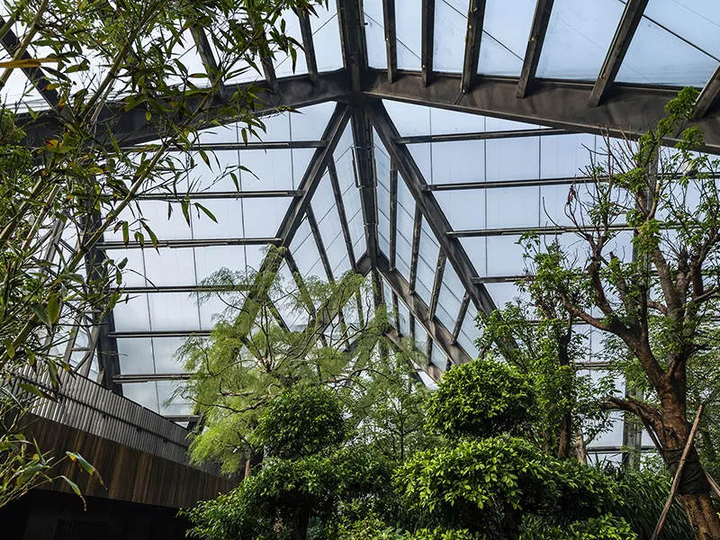 Kinsa ang mas maayo, puthaw nga frame building o konkreto nga tinukod?